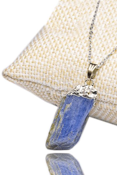 Tesbih Atölyesi Certified Raw Unprocessed Kyanite Stone Necklace