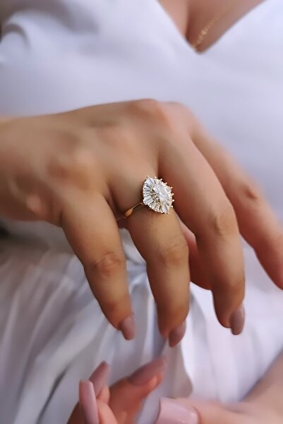 Utku Kuyumculuk 14 Ayar Baget Taşlı Tasarım Oval Tektaş Yüzük