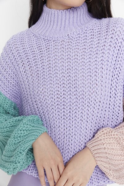 Trendyol Collection Pulover din tricotaje cu bloc de culoare liliac Wide Fit, texturat moale TWOAW21KZ0271