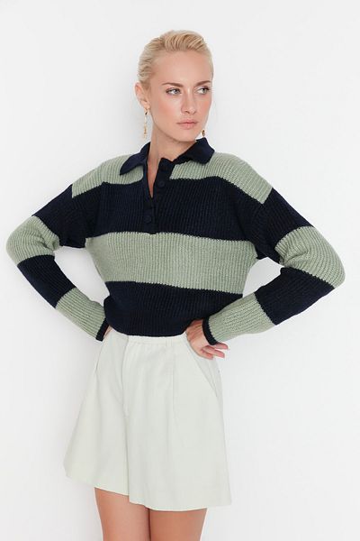 Trendyol Collection Marineblauer, weich strukturierter, gekräuselter Strickpullover mit Blockmuster – TWOAW22KZ0226