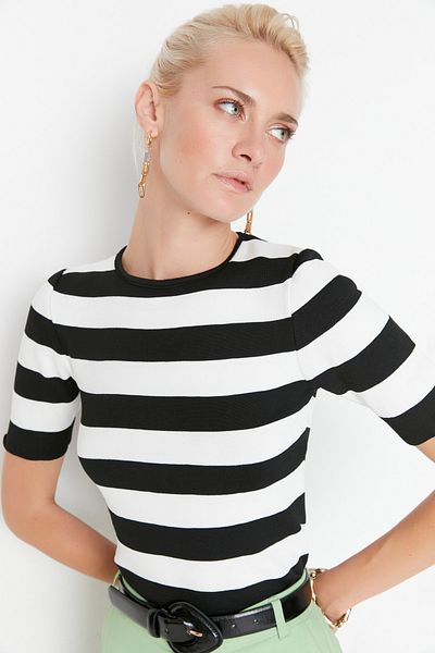 Trendyol Collection Μαύρη Colorblock Πλεκτή Μπλούζα TWOAW23BZ00015