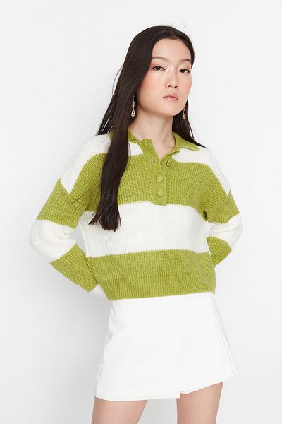 Trendyol Collection Grüner, weich strukturierter Strickpullover mit Farbblockdesign TWOAW22KZ0226