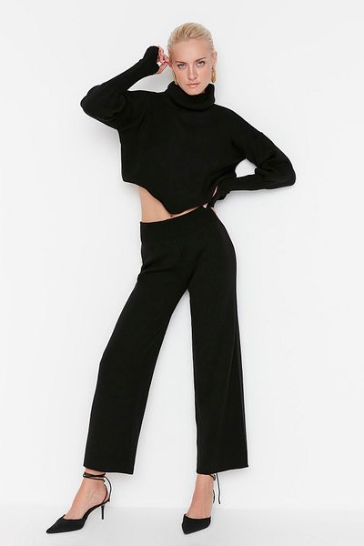 Trendyol Collection Black Turtleneck Crop Knitwear Top and Bottom Set TWOAW23AU00067