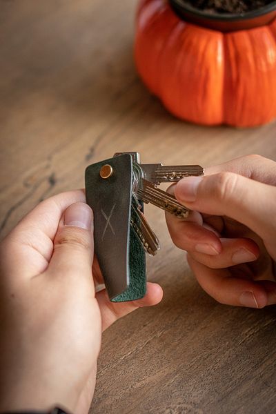 minimal X design Leather Keychain V 3-4 Key Capacity - Ocean Green - Minimalist Design