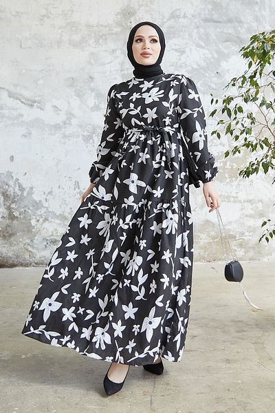 InStyle Φόρεμα χιτζάμπ με μοτίβο λουλουδιών μπουκαμβίλιας - μαύρο