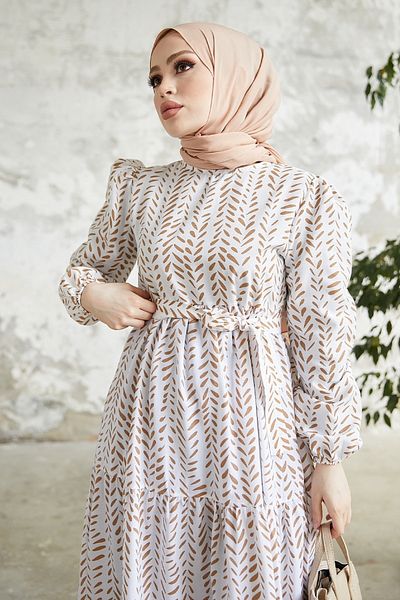 InStyle Elegantní šaty s křupavými listy - Tan