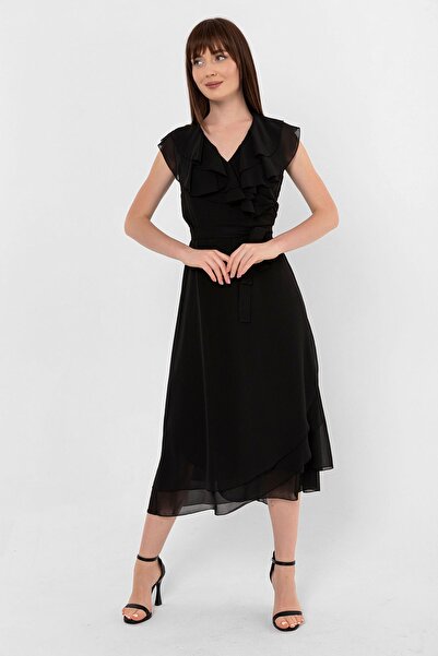 Laranor Μαύρο φόρεμα σιφόν με ασύμμετρη κοπή διπλό πέτο με κορδόνια