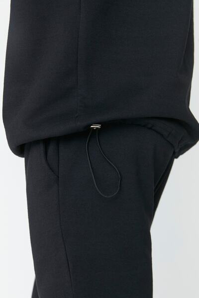 Trendyol Collection Hooded Oversize Black Tracksuit Set - TMNSS21EM0041