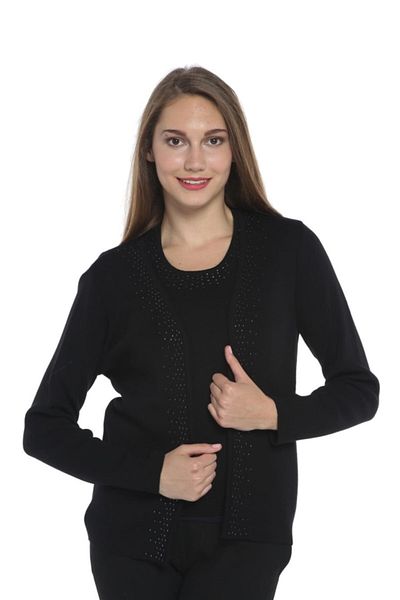 Solo Handcrafted Motif Knitwear Set