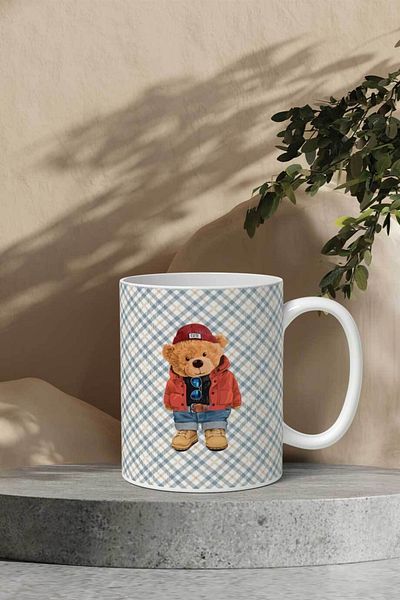 Gizeo Concept Checkered Pattern Reading Newspaper Teddy Mug