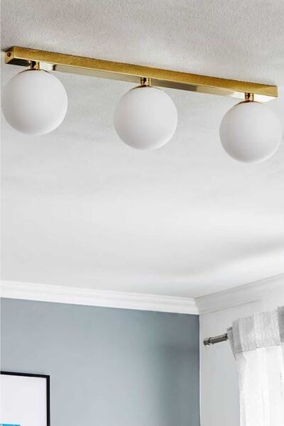 BSA LIGHTING ثريا سقف ذهبية مكونة من 3 قطع (زجاج أبيض)
