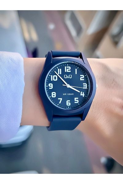 Q&Q Unisex Wristwatch Silicone Cord Waterproof Sports Model