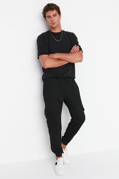 Trendyol Collection Ανδρικό μαύρο φούτερ - Cargo Pocket, RubbEr leg, Regular Cut TMNAW20EA0072