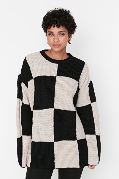Trendyol Modest Sweater - Black - Relaxed