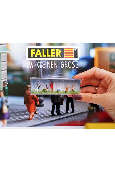 Faller 1:87 Ho With A Teacher School Children Figure Set--150958