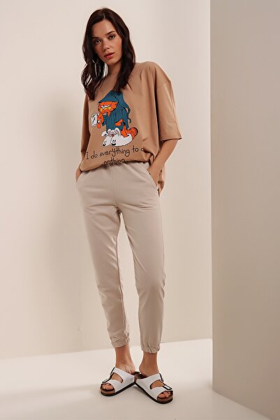 HAKKE Women's Cream Pocket Sweatpants