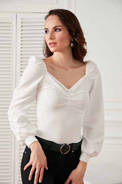 HAKKE Lycra Blouse with Gathered Front Sleeve Detail