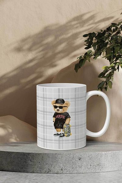 Gizeo Concept Gray Patterned Skateboarder Cool Teddy Mug