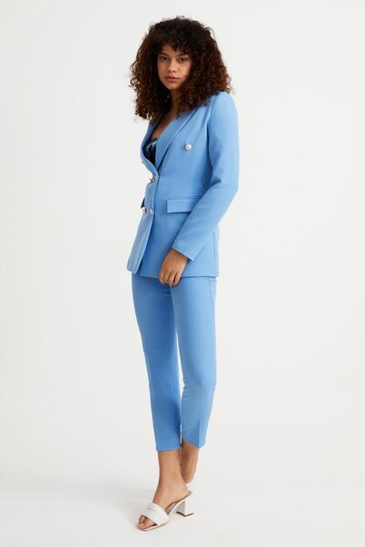 Genel Markalar Düğmeli Sahte Cepli Blazer Ceket Boru Paça Kemerli Cepli Esnek Pantolon Takım Elbise