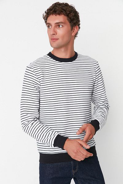 Trendyol Collection Ecrufarbenes, gestreiftes Sweatshirt mit langen Ärmeln und Rundhalsausschnitt - TMNAW23SW00014