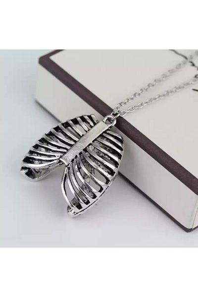 Köstebek Gothic Skeleton Necklace