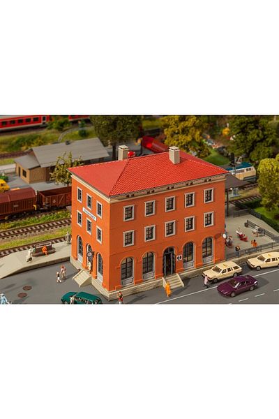 Faller 1:87 محطة السكك الحديدية Ho Model Weisenbach