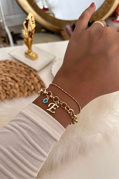 Trendy Butik سوار سلسلة مزدوجة بحروف 19