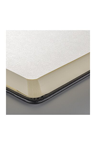 Sakura : Sketchbook : 140 Gr : White Paper : 21 cm x 30 cm