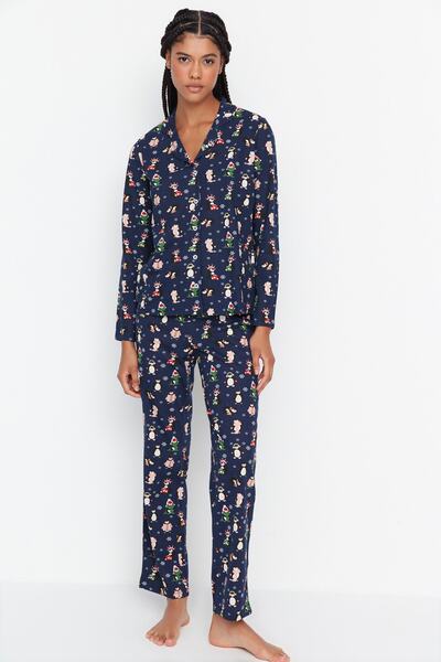 Trendyol Collection Pingvin mintás sötétkék pamut téli hálóruha szett - THMAW23PT00150