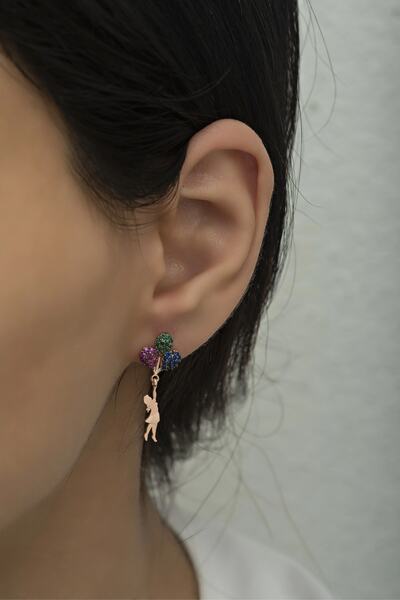 Nereze 925 Ayar Gümüş Sallantılı Balonlu Kadın Küpe