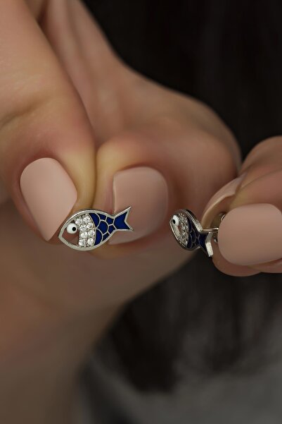 Nereze 925 Ayar Gümüş Rodyumlu Mineli Balık Küpe