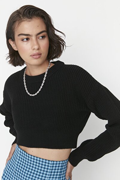 Trendyol Collection Schwarzer Strickpullover - Super Crop, Basismodell TWOAW23KZ01620