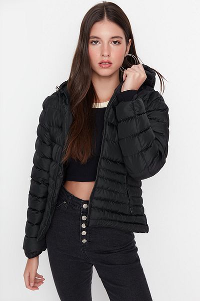 Trendyol Collection Winterjacke - Schwarz - Puffer