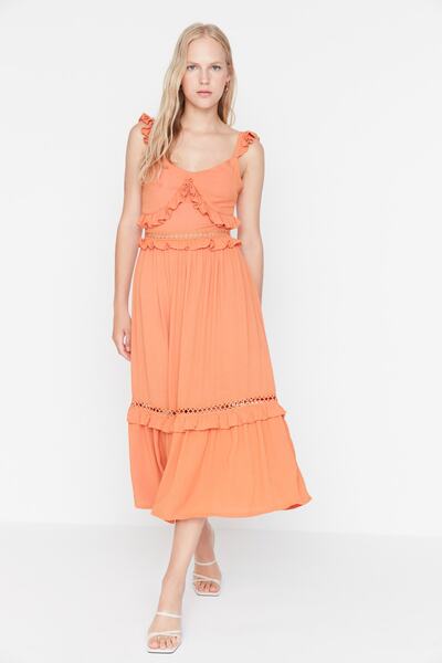 Trendyol Collection Rochie Tile Volane TWOSS22EL00763