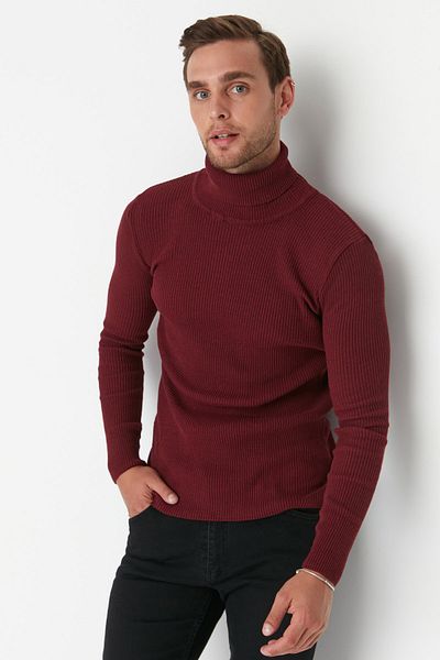 Trendyol Collection Rollkragenpullover in Burgunderrot – Baumwolle, schmale Passform TMNAW20MG0031