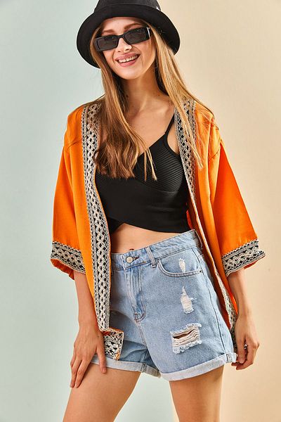 Bianco Lucci Women&#39;s Embroidered Stripe Patterned Linen Kimono