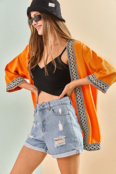 Bianco Lucci Women's Embroidered Stripe Patterned Linen Kimono