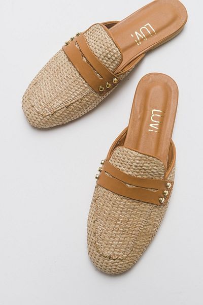 LuviShoes 165 شبشب نسائي من الجلد الطبيعي بلون أسمر