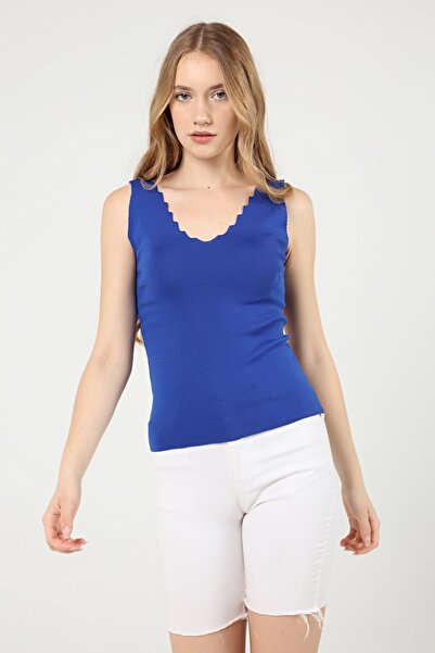 Kırçiçek بلوزة نسائية محبوكة ذات ملمس ناعم ورقبة على شكل حرف V من الأمام والخلف