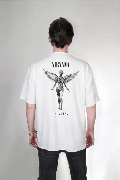 Darkia تي شيرت للجنسين مطبوع بتصميم خاص مزدوج الجوانب ومكتوب عليه كلمة Nirvana In Utero