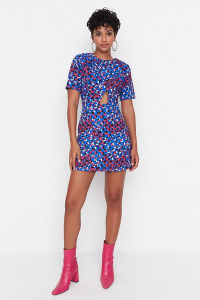 Trendyol Collection Sötétkék mintás szuper mini szőtt ruha TWOAW23EL00340