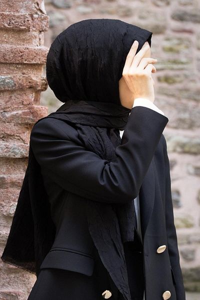 NUR İPEK Women's Bamboo Shawl Black