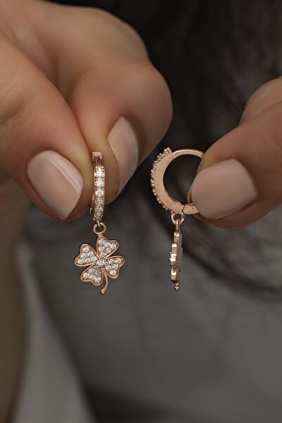 Nereze 925 Ayar Gümüş Sallantılı Rose Yonca Küpe