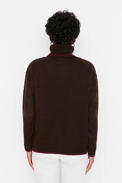 Trendyol Collection Brown Turtleneck Jacquard Sweater TWOAW23KZ00996