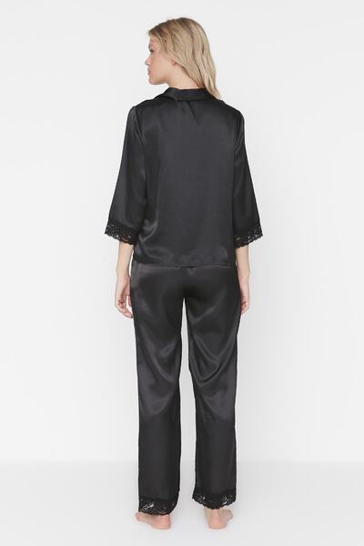 Trendyol Collection Černá saténová krajková košile-kalhoty tkané pyžamo sada Thmaw23Pt00028