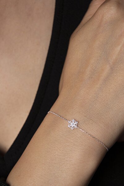Elika Silver Kadın Kar Tanasi Model 925 Ayar Gümüş Bileklik
