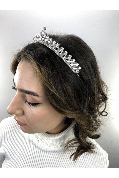 Bride Aksesuar Dünyası Ασημί Χρώμα Μοντέλο Ιζαμπέλα Κορώνα Χένα – Νυφικό Αξεσ...