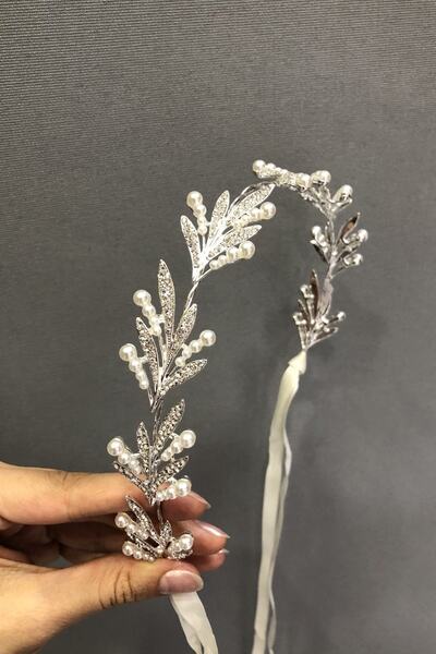 Bride Aksesuar Dünyası Coroană de mireasă argintie cu frunze și perle – Coroană