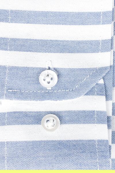 Varetta Чоловіча сорочка з довгими рукавами, коміром на ґудзиках, класичним кроєм та смугастим візерунком світло-блакитного кольору.