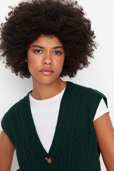 Trendyol Collection Strickweste - Grün - Regular Fit